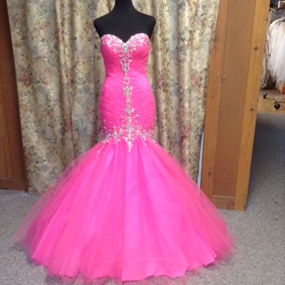 Prom dress